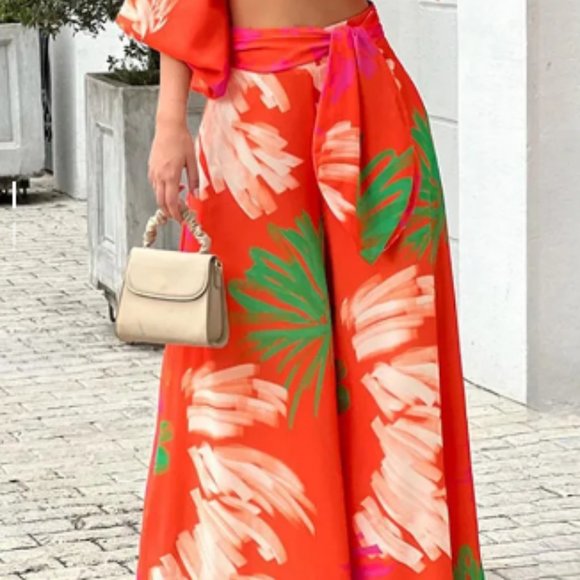 Women's Printed V-neck Lantern Sleeve Short Shirt, High Waist Wide-leg Pants Two - Picture 3 of 3